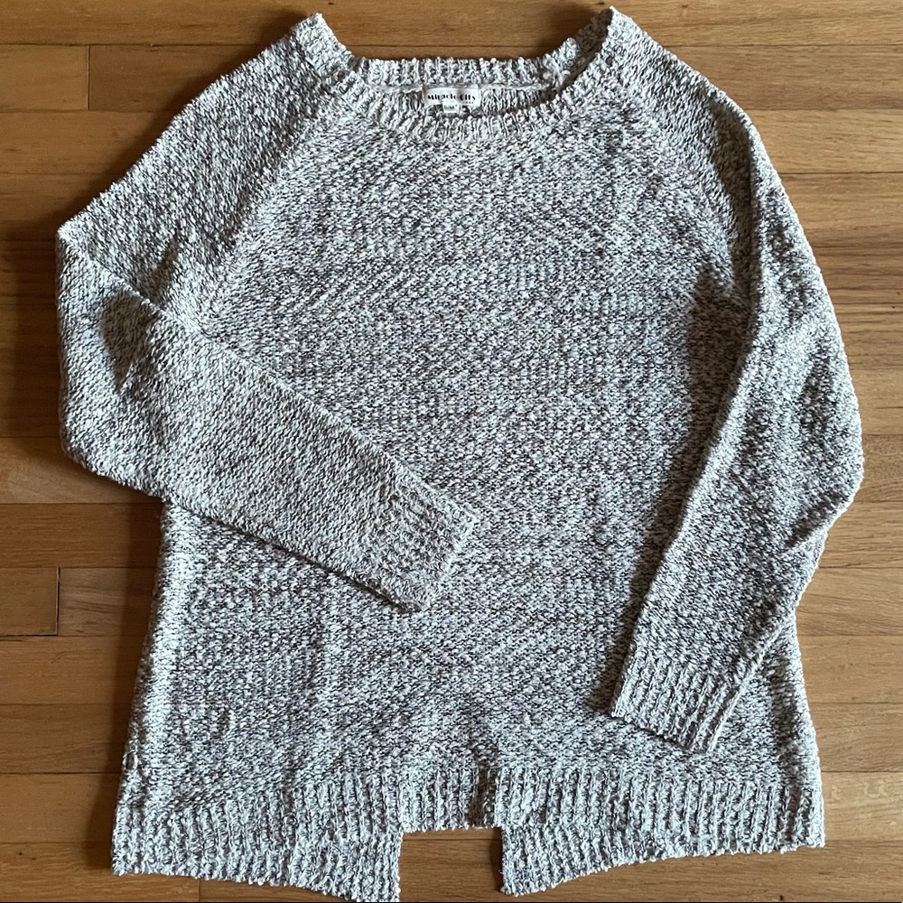 Miracle City Women’s Sweater Small